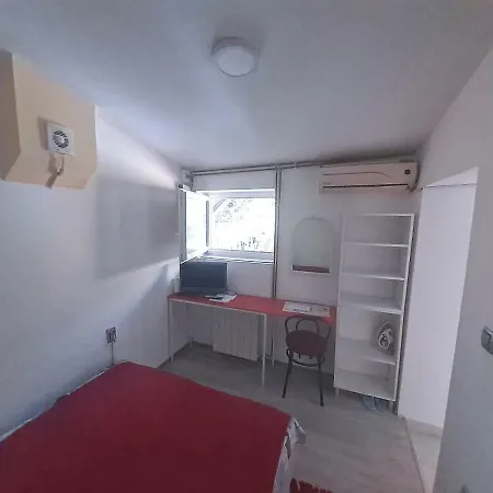 Krunska 6 *